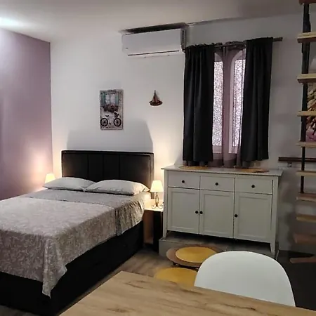 Klarisa Center With Terrace * Split
